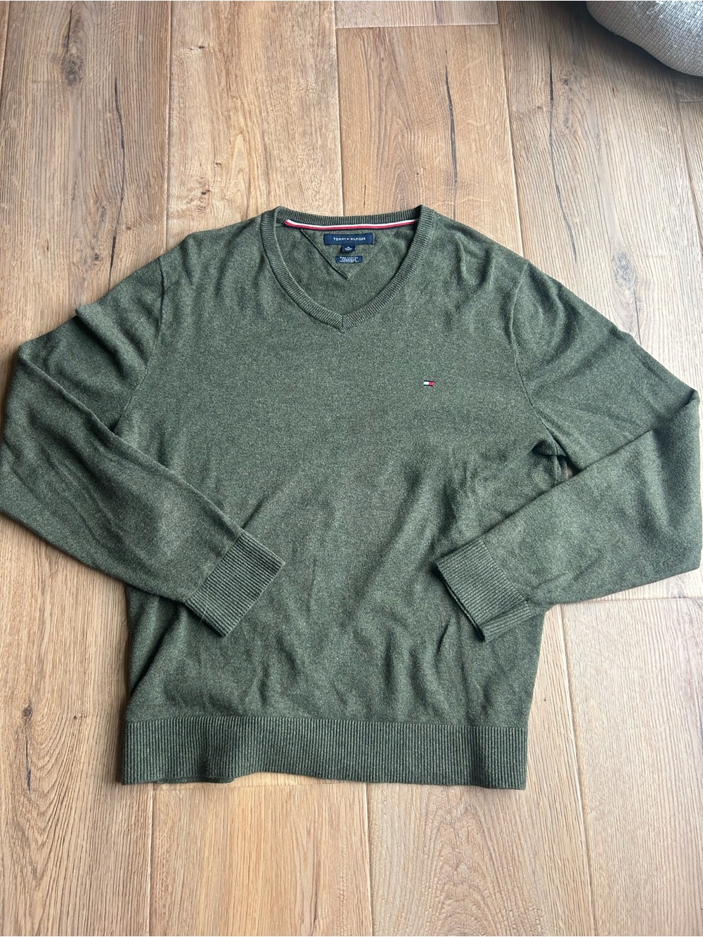 Tommy Hilfiger Men's Olive Green V-Neck Sweater